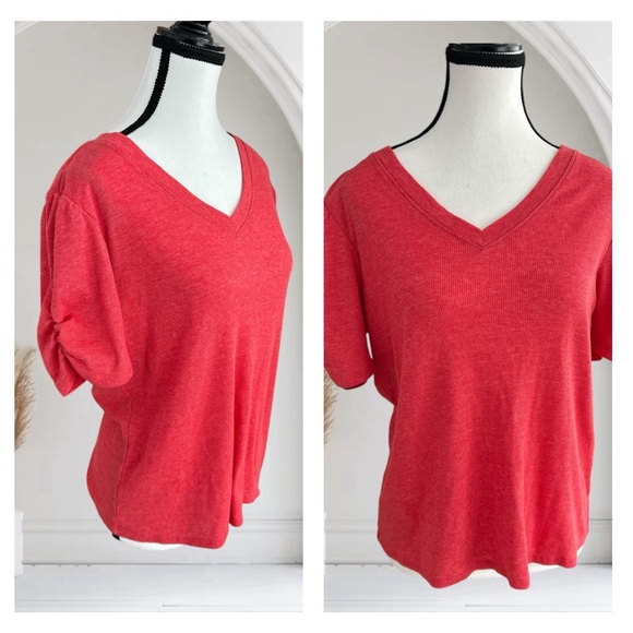 Lee red ribbed, puffy sleeve V-neck top - Picture 1 of 8